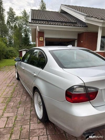 BMW 330 2007, kuva 5/10