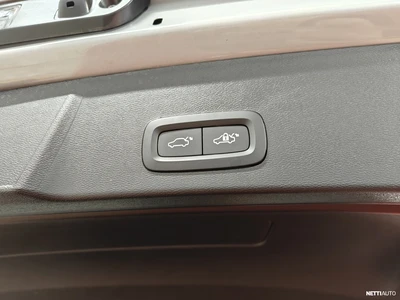 Volvo XC40 2023, kuva 6/35