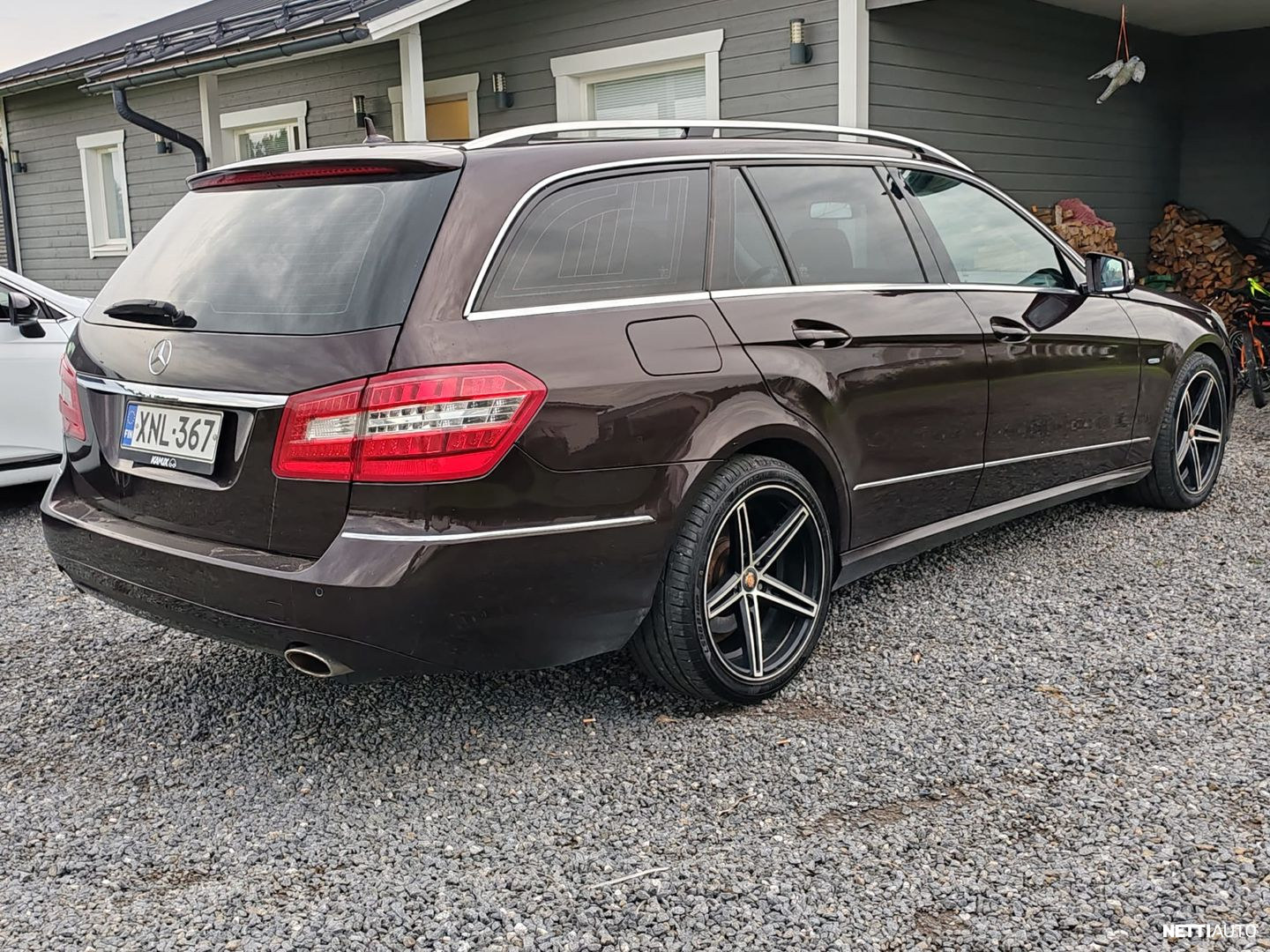 Mercedes-Benz E 2010, kuva 4/18