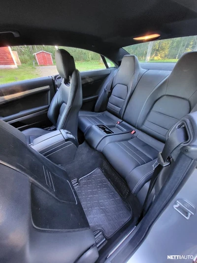 Mercedes-Benz E 2009, kuva 6/10