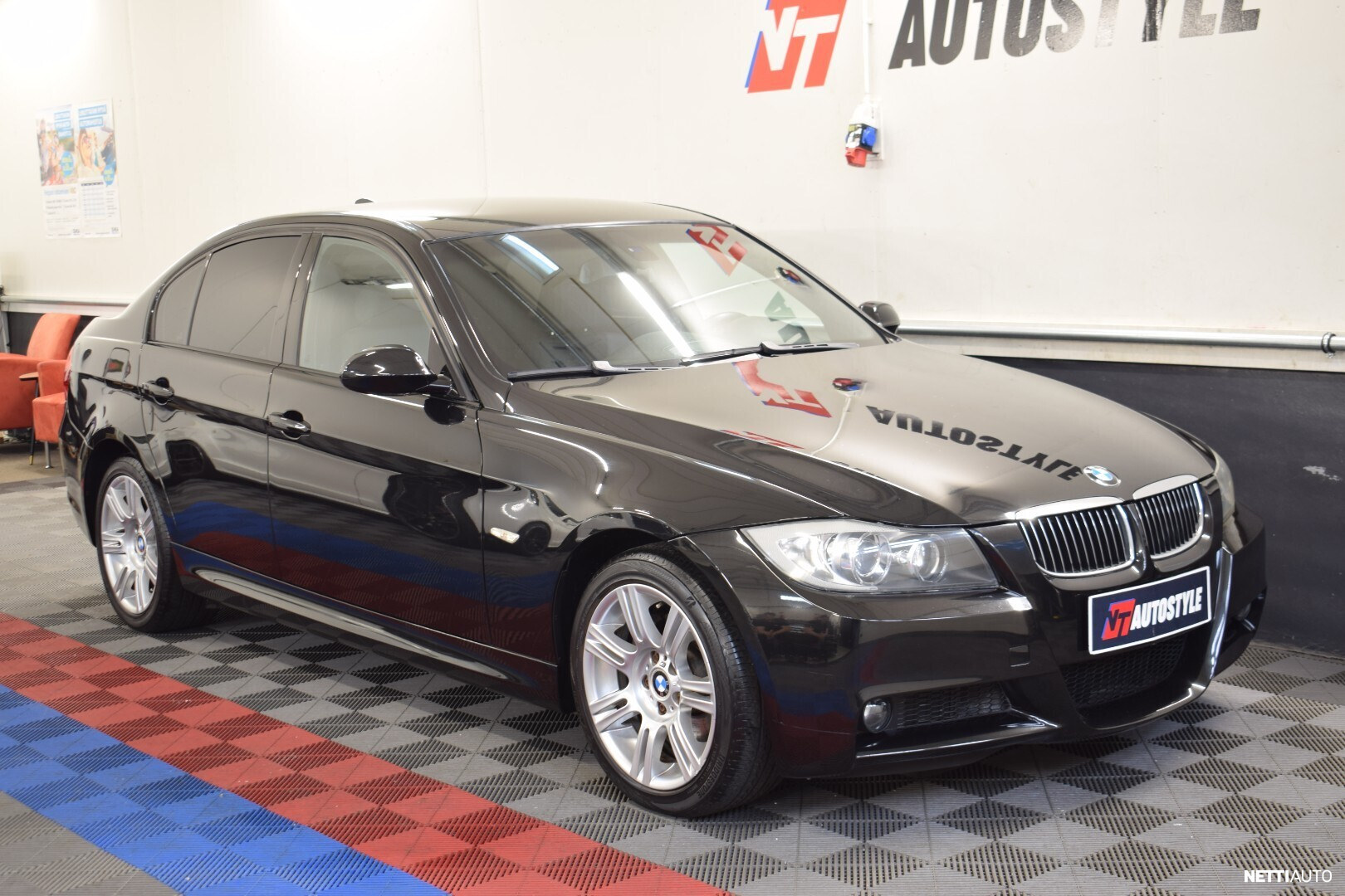 BMW 325