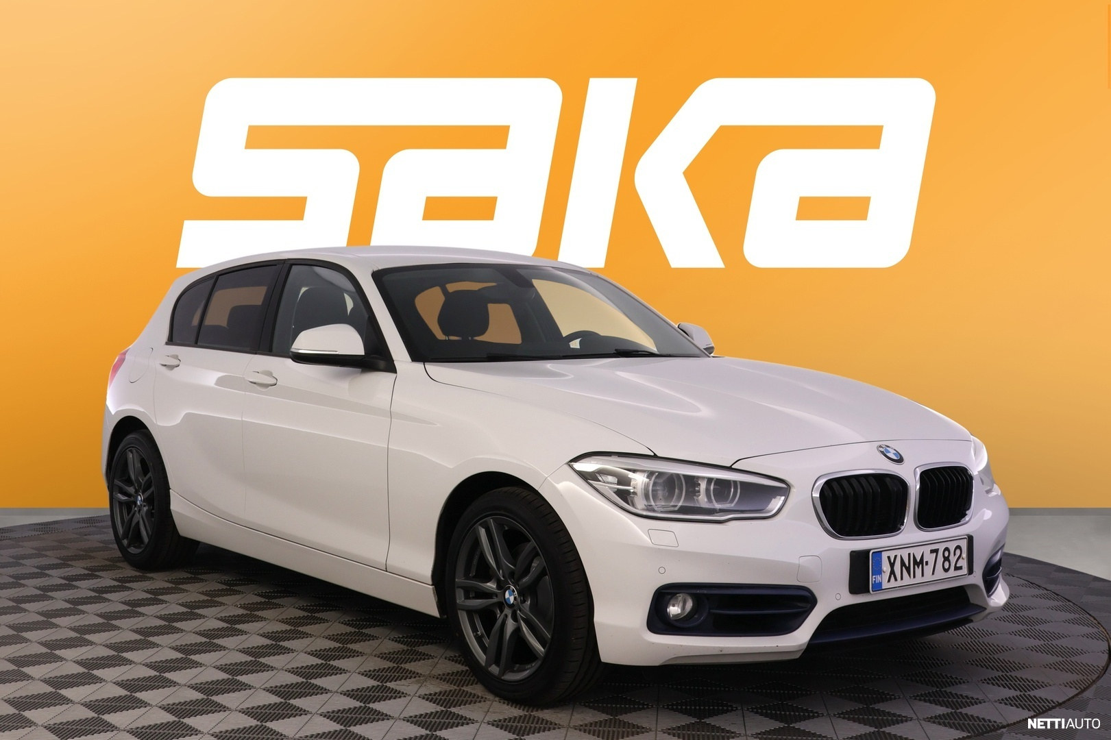BMW 120