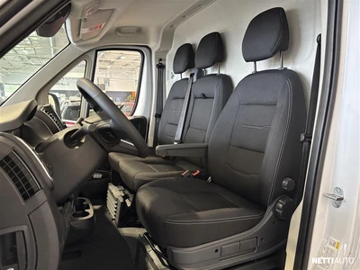 Peugeot Boxer L2H2 BlueHDi 140 2025, photo 7/23
