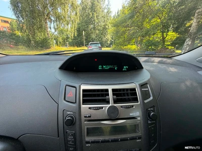 Toyota Yaris 1,4 D-4D DPF Linea Sol 5ov 2009, kuva 1/7