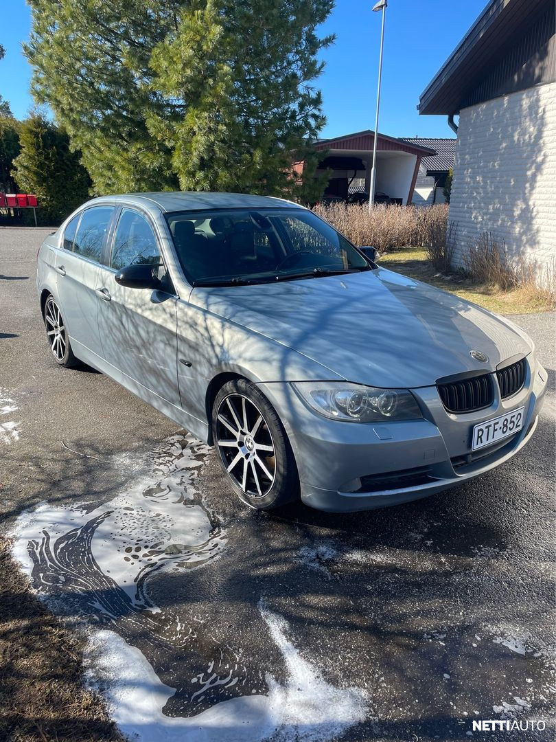 BMW 325
