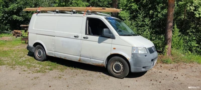 Volkswagen Transporter 2005, photo 1/2