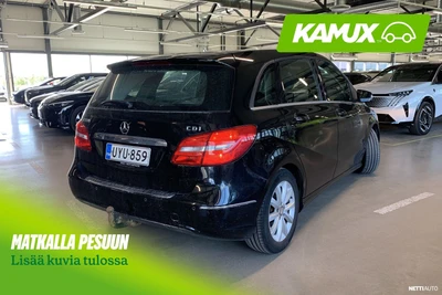 Mercedes-Benz B 2014, photo 2/38