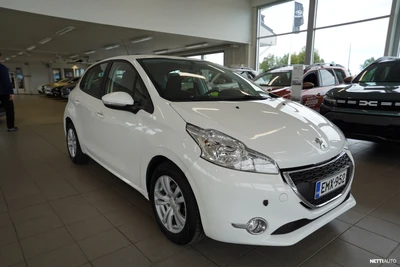 Peugeot 208 Vision VTi 82 5-ov 2014, kuva 3/11