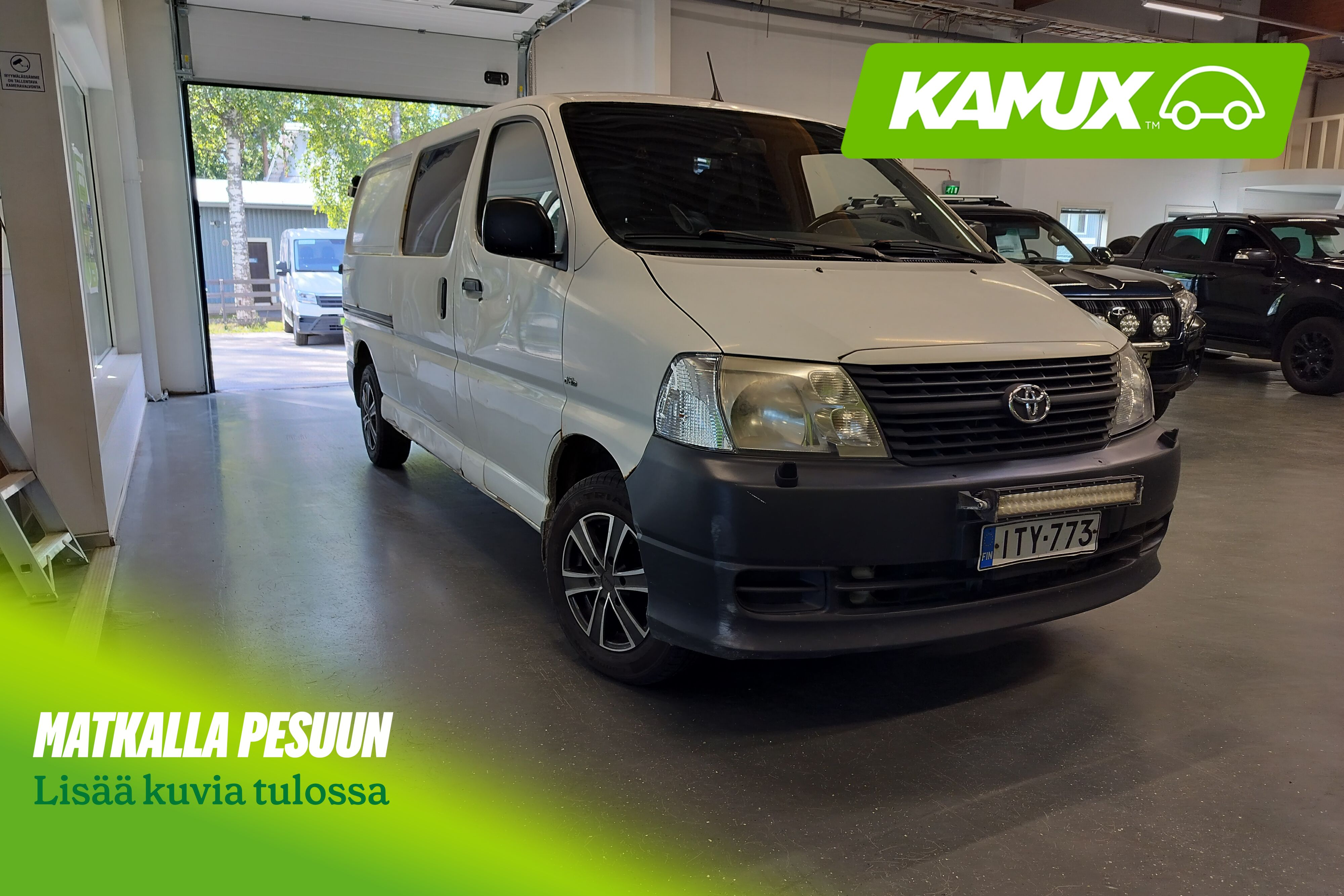 Toyota Hiace 2,5 D-4D 4WD 117 5ov pitkä