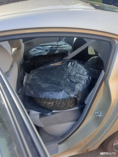 Mazda 3 2005, kuva 8/8