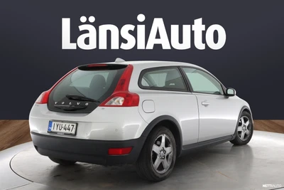 Volvo C30 1,8 (125 hv) Momentum man 2009, photo 7/30