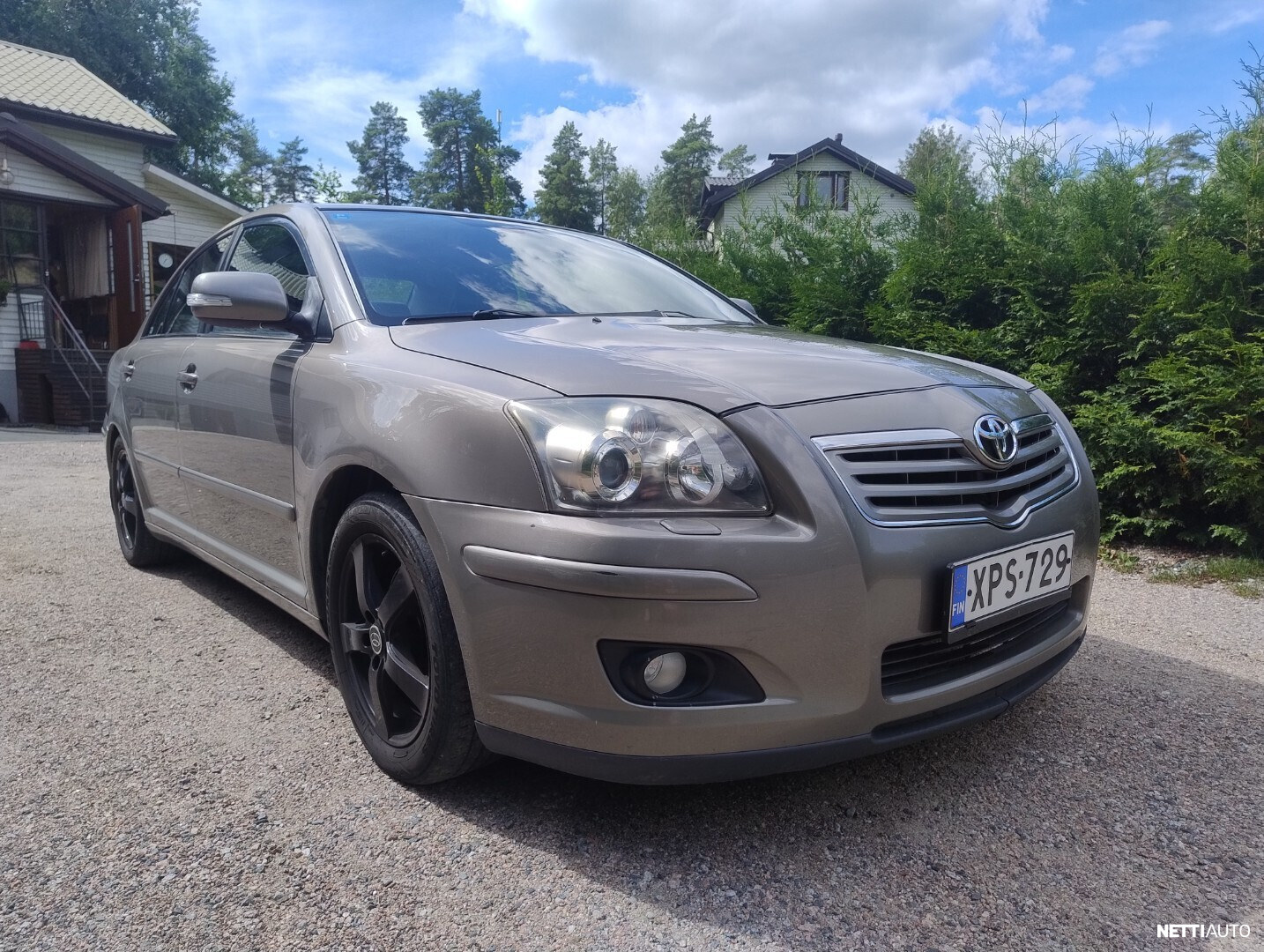 Toyota Avensis 2006, photo 2/13