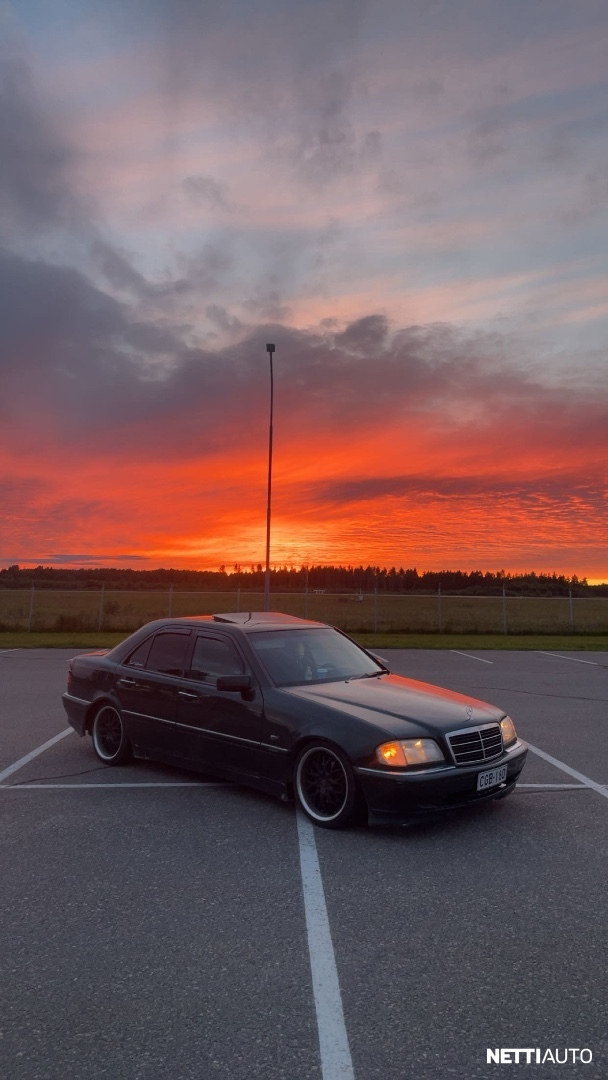 Mercedes-Benz C
