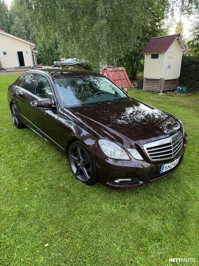 Mercedes-Benz E CDI BE Business 2009, photo 3/12