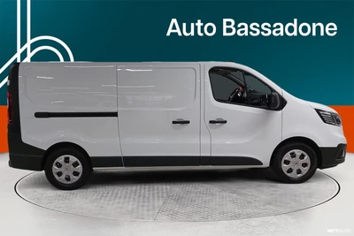 Renault Trafic 2024, photo 6/18