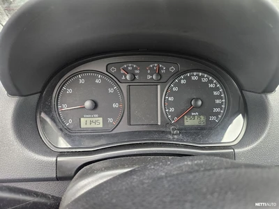 Volkswagen Polo Trendline 1,4 59 kW 4d 2008, kuva 7/19