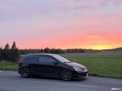 Honda Civic 2004, photo 5/10