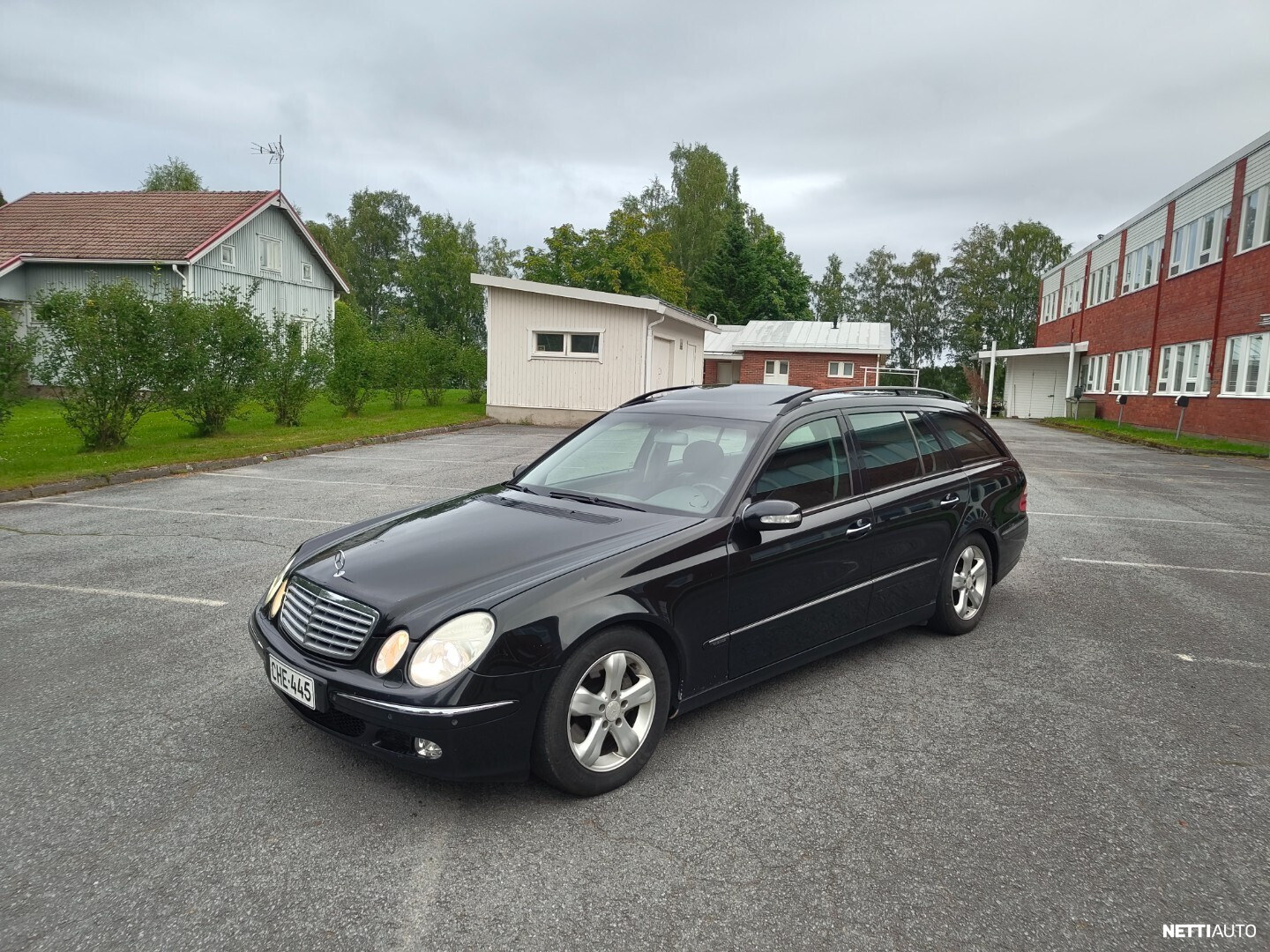 Mercedes-Benz E