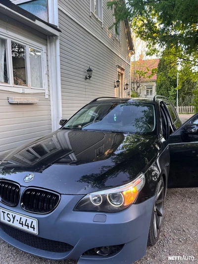 BMW 530 2004, photo 4/5