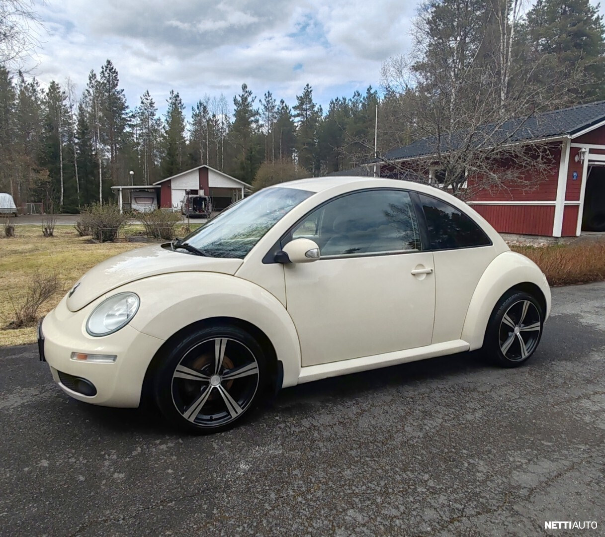 Volkswagen New Beetle