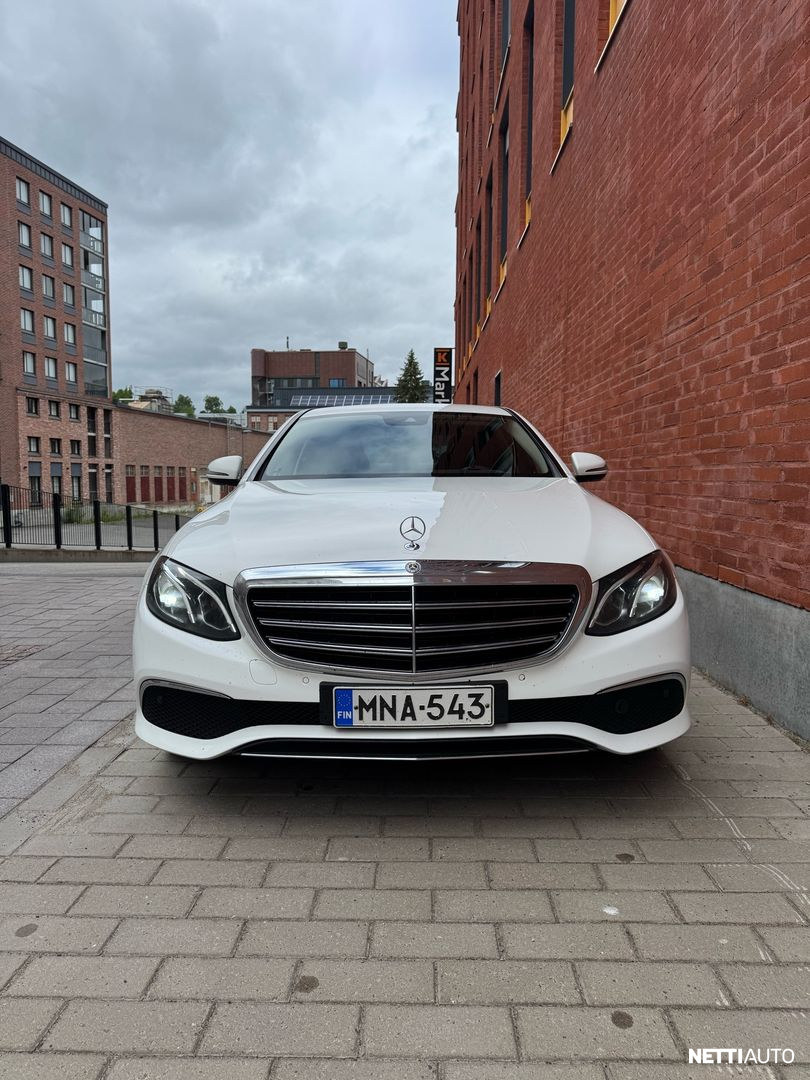 Mercedes-Benz E