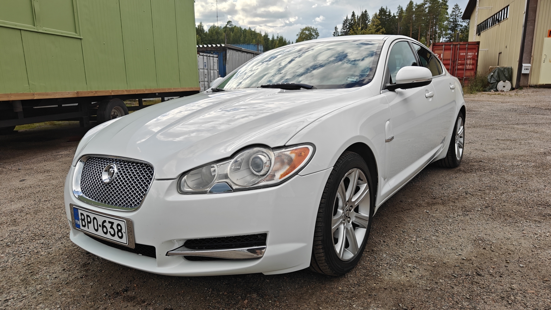Jaguar XF