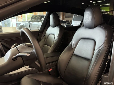 Tesla Model 3 Performance Dual Motor AWD 2021, photo 6/9