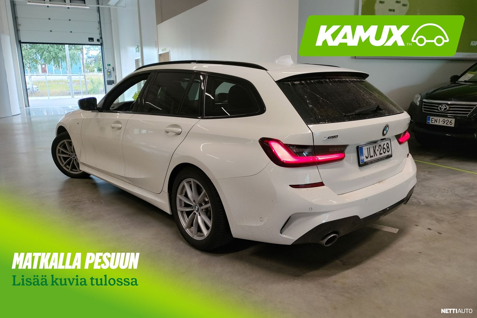 BMW 330 2019, photo 2/8
