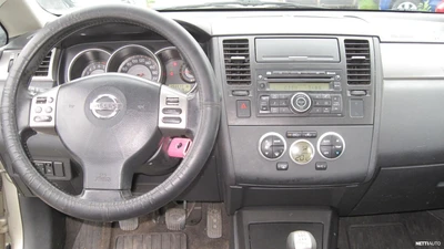 Nissan Tiida 2007, kuva 5/5