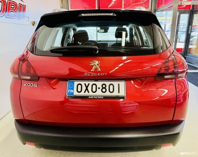 Peugeot 2008 2019, kuva 7/19