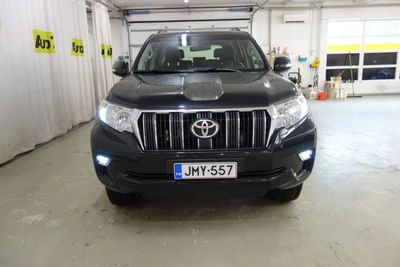 Toyota Land Cruiser 2023, kuva 6/25