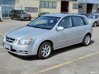 Kia Cerato 1.6 77kw. 5ov. 2006, kuva 1/11