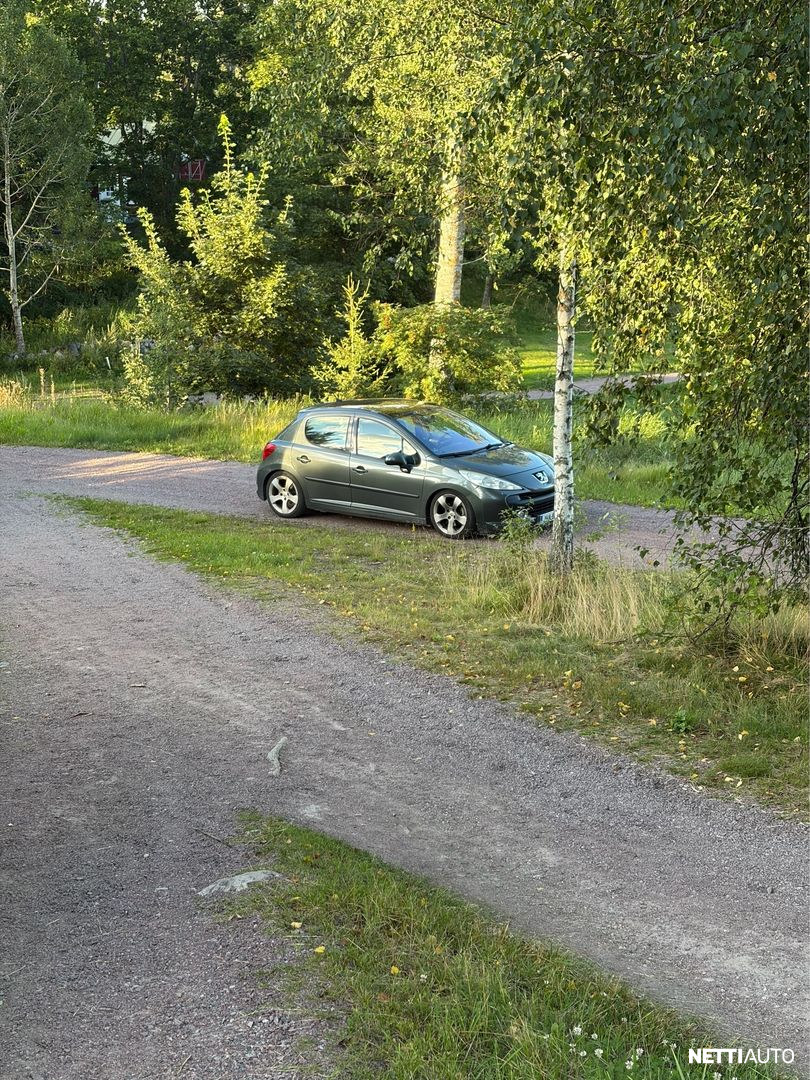 Peugeot 207