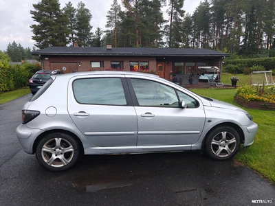 Peugeot 307 Viistoperä 2003, kuva 4/6