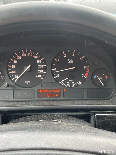 BMW 520 2000, kuva 2/7