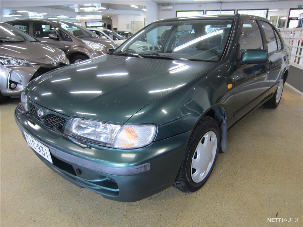 Nissan Almera