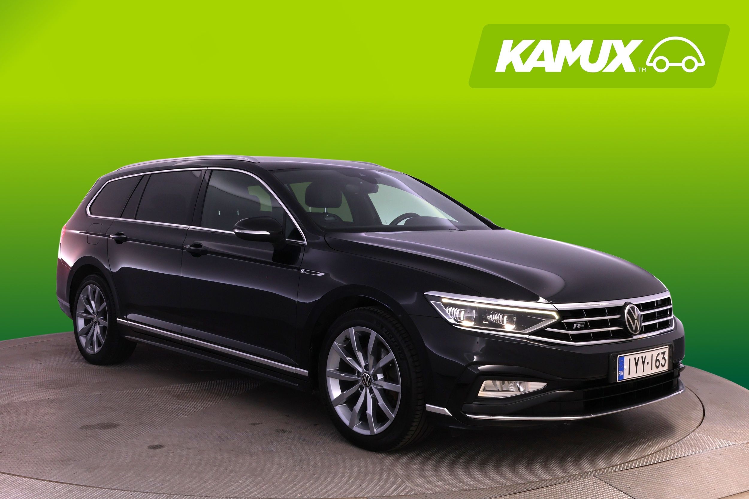 Volkswagen Passat Variant R-Line 2,0 TDI EVO SCR 110 kW DSG - *HUIPPUVARUSTEET!!*