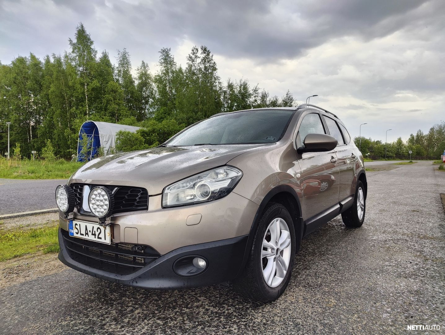 Nissan Qashqai+2