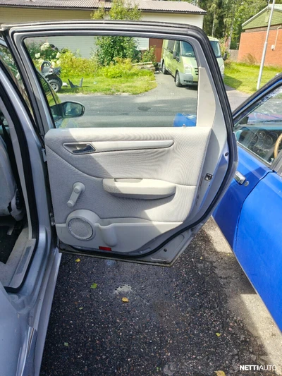 Mercedes-Benz B 2005, kuva 5/12