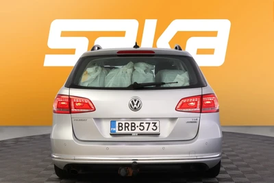 Volkswagen Passat 2013, photo 7/32