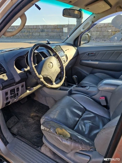Toyota Hilux 2011, photo 6/11