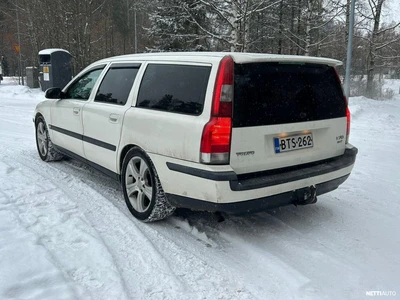 Volvo V70 Farmari 2001, kuva 3/7