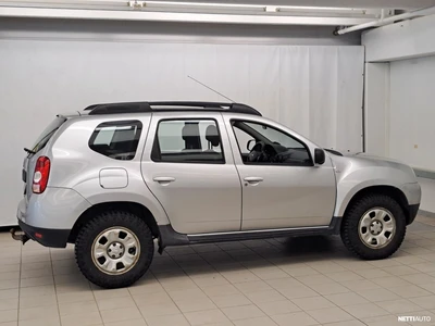 Dacia Duster 2012, photo 4/23