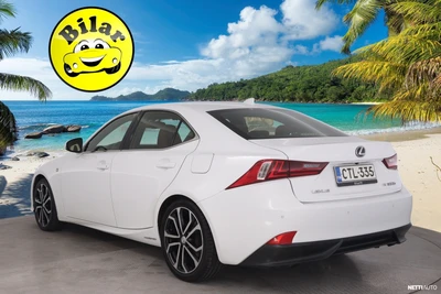 Lexus IS 300h F Sport 2015, kuva 4/10