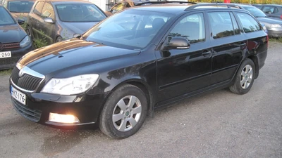 Skoda Octavia 2009, photo 1/5