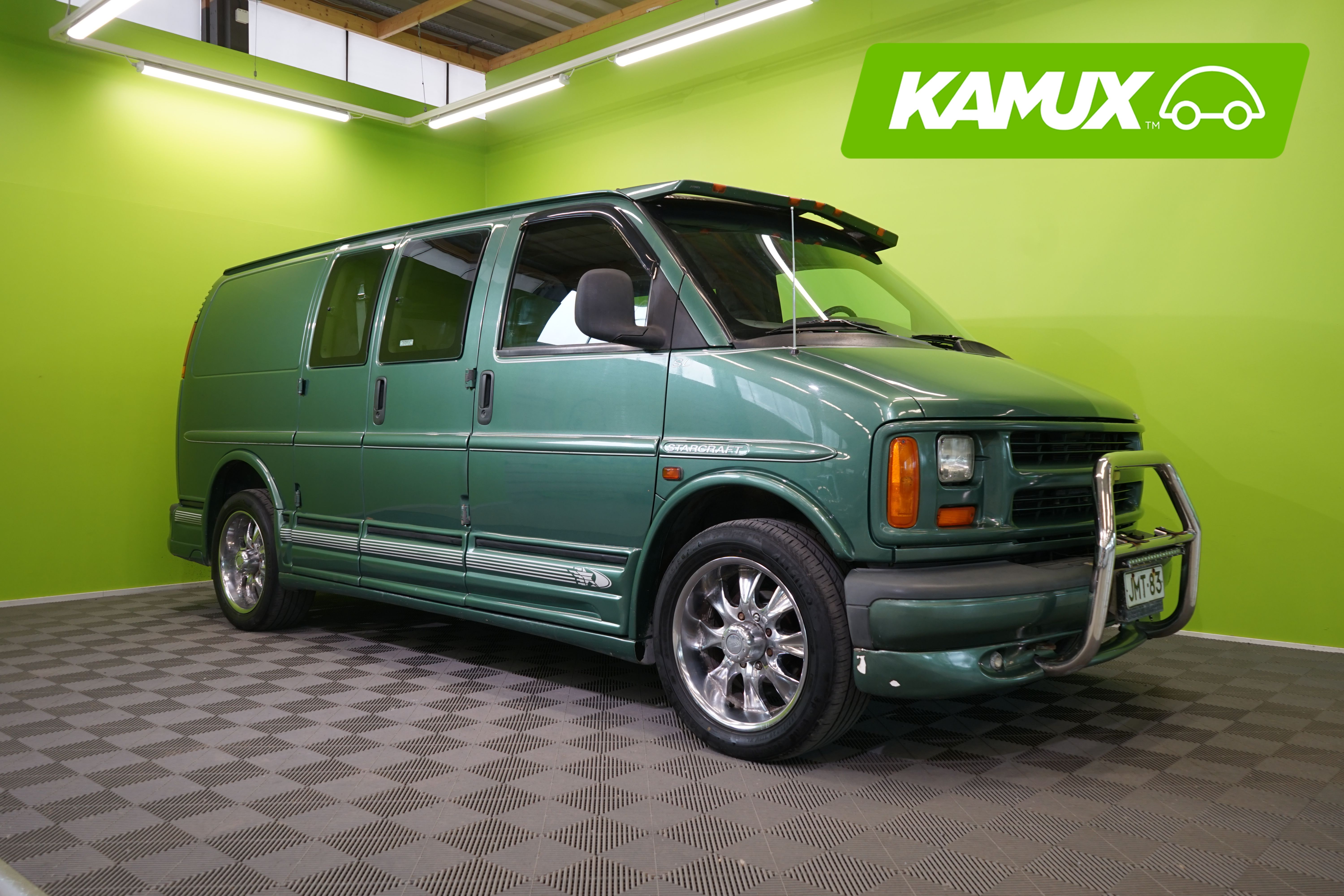 Chevrolet Chevy Van 6.5TD V8 AT Starcraft