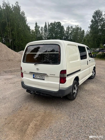 Toyota Hiace 2009, photo 4/20
