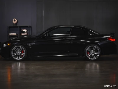 BMW M4 2015, kuva 3/15