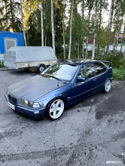 BMW 316 1997, photo 1/9