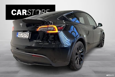 Tesla Model Y 2022, photo 2/18